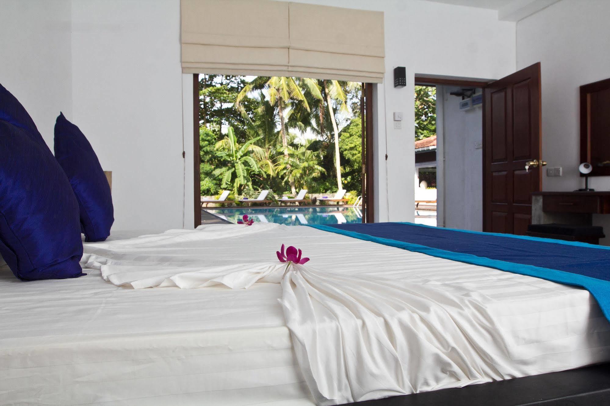 Cattleya Villa Хикадува Екстериор снимка