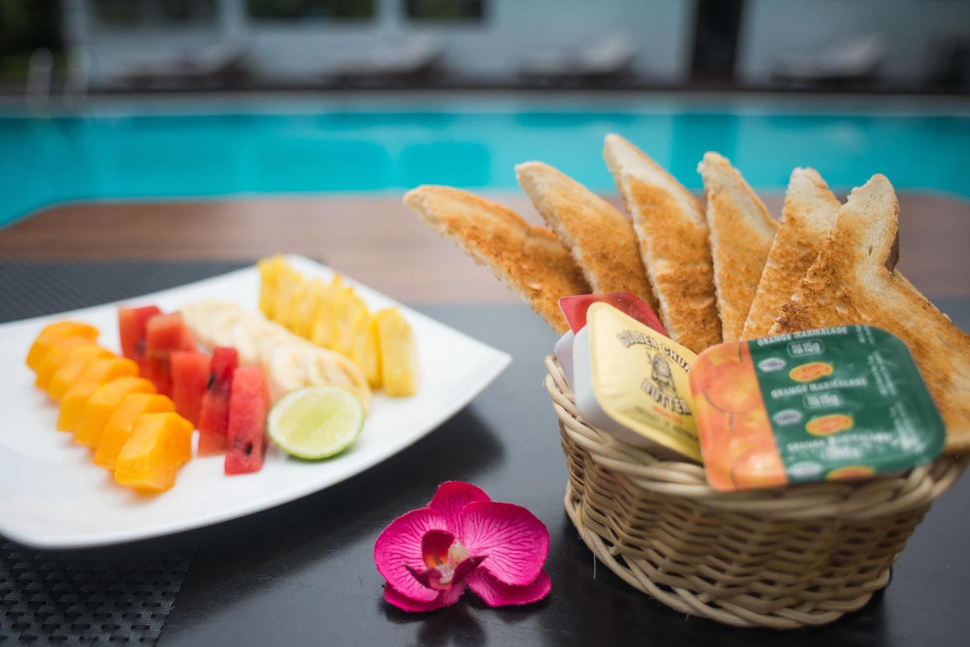 Cattleya Villa Хикадува Екстериор снимка